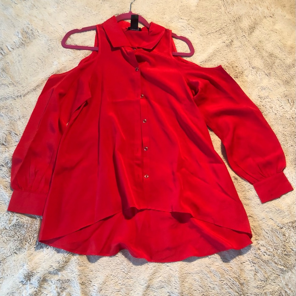 VENUS Women Small Red Button Up High Low Long Sleeve Cold Shoulder Collar Blouse